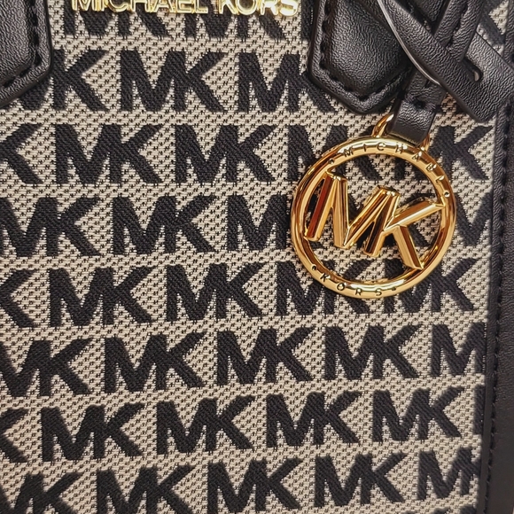 Michael Kors Mini Bag Monogram Crossbody New with Tag - Picture 4 of 14